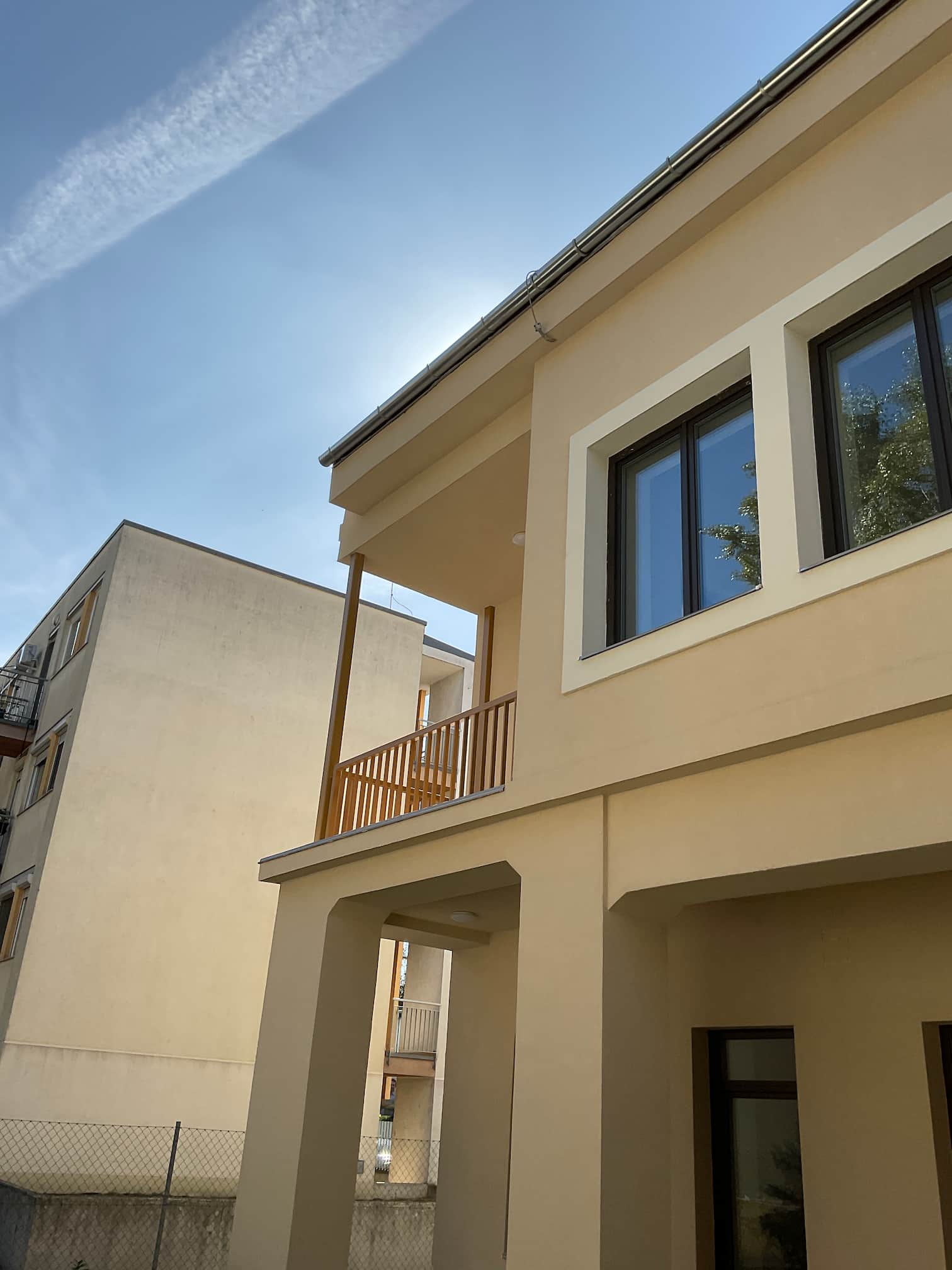 társasház részlet