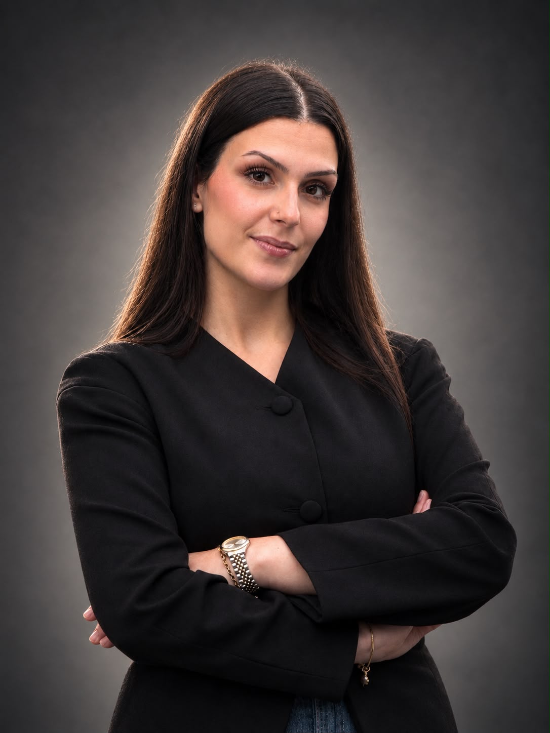 Esra Ayar