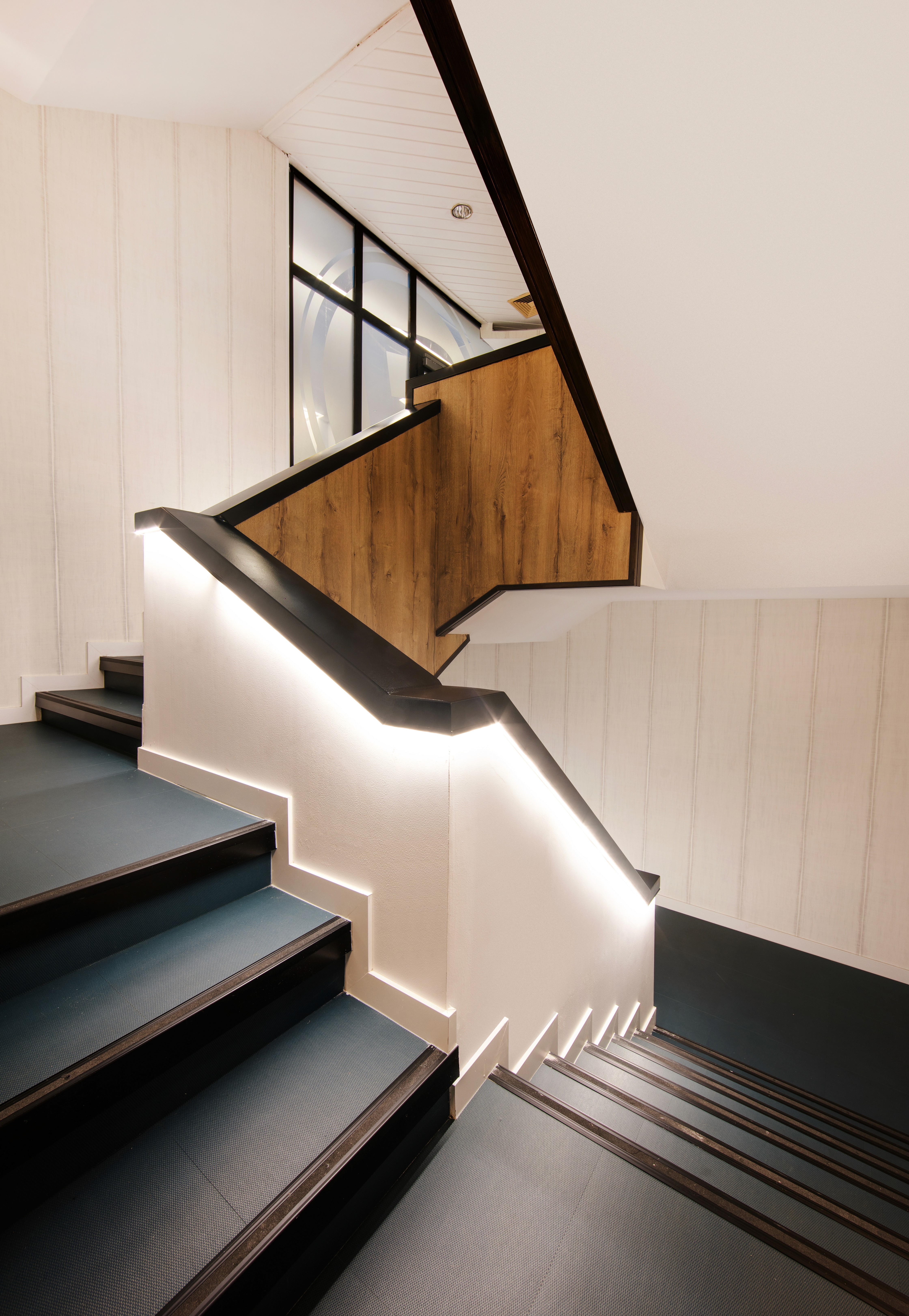 Gallery image 9