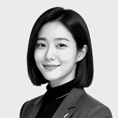 Portrait of a woman.