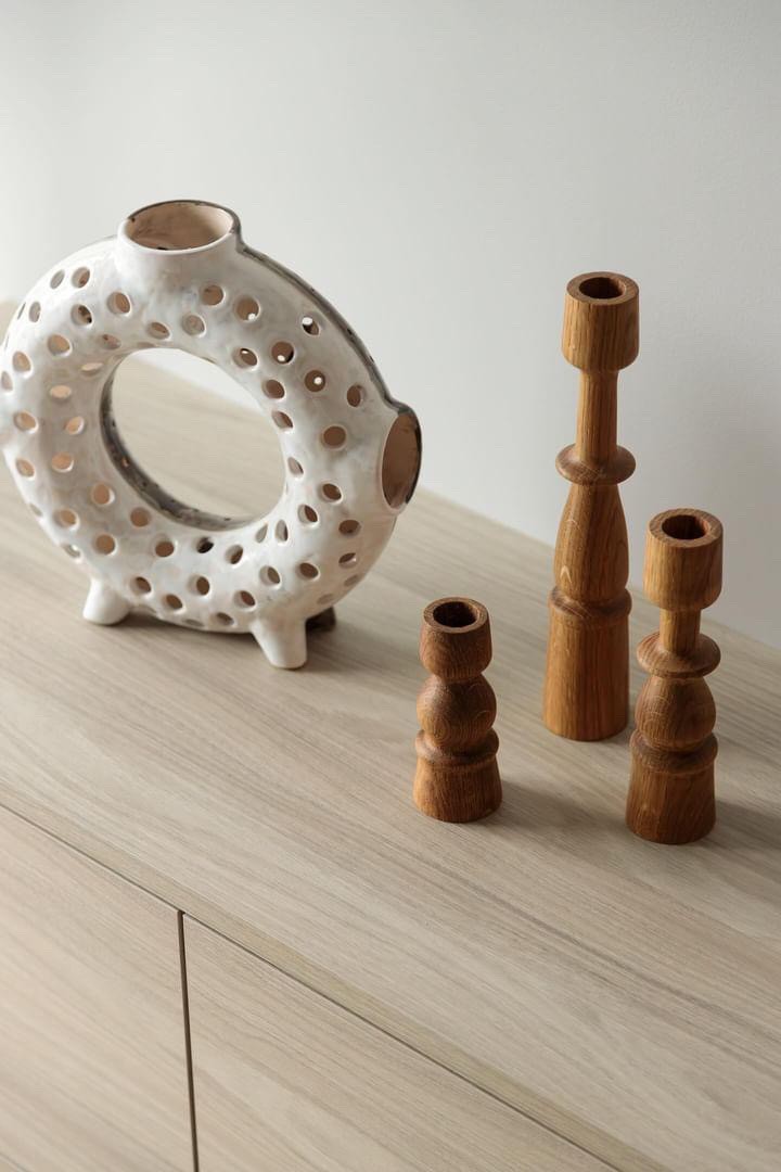 A scene of an oakwood fruit bowl on the table