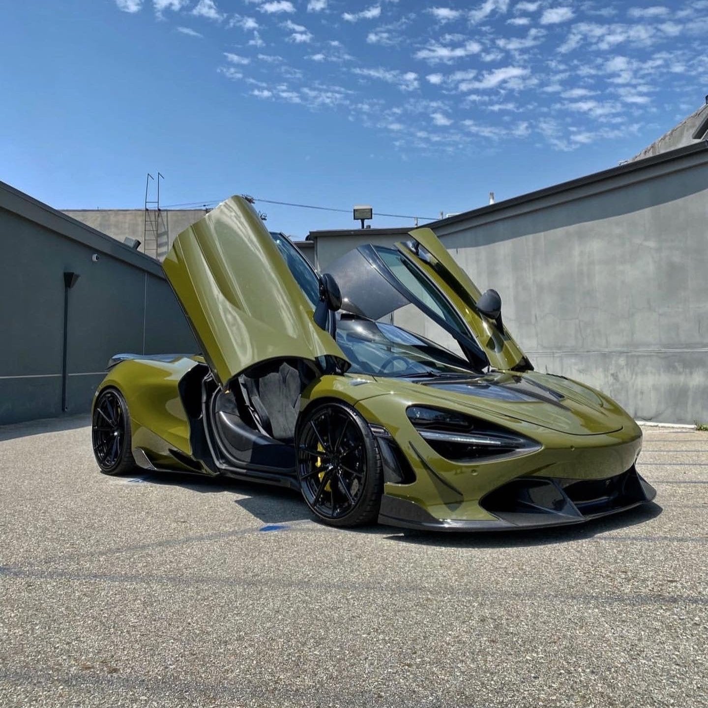 INOZETEK | SuperGloss Film – SG013 ARMY GREEN