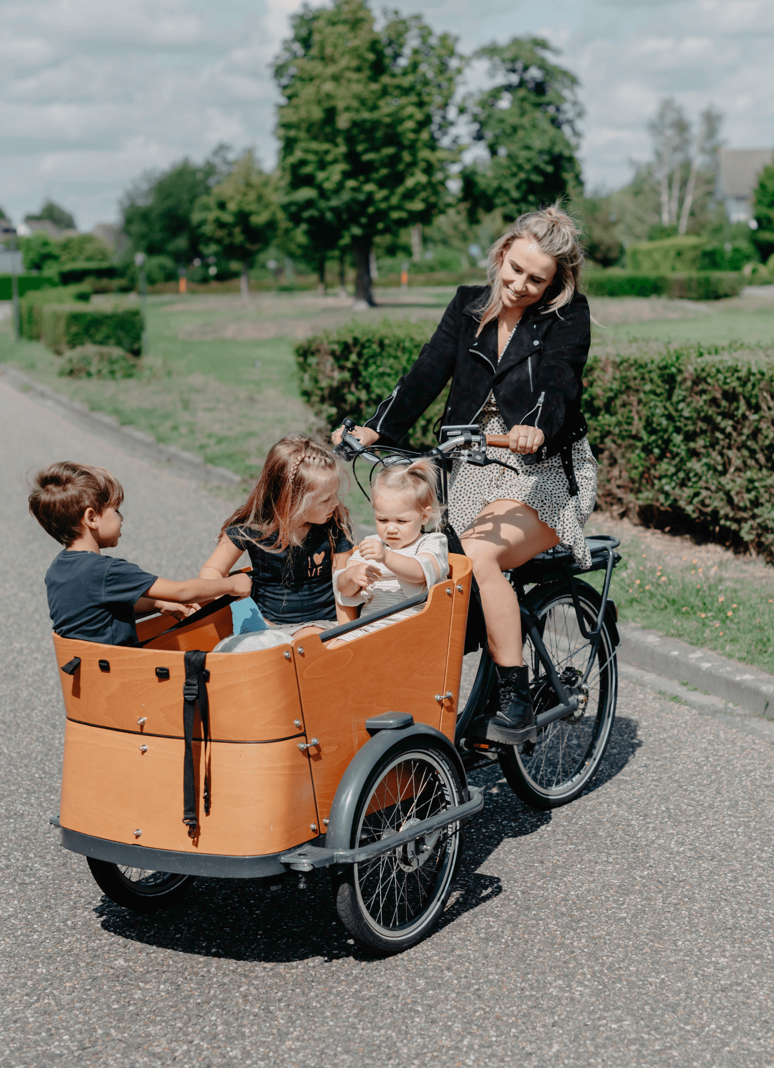 Find your after-school babysitter via Charly Cares