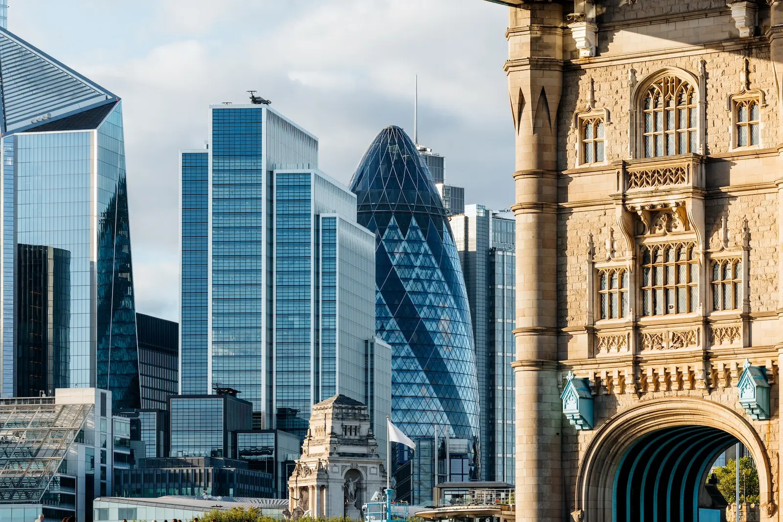 City of London skyline featuring Tower Bridge, historic architecture and modern financial district buildings in the United Kingdom