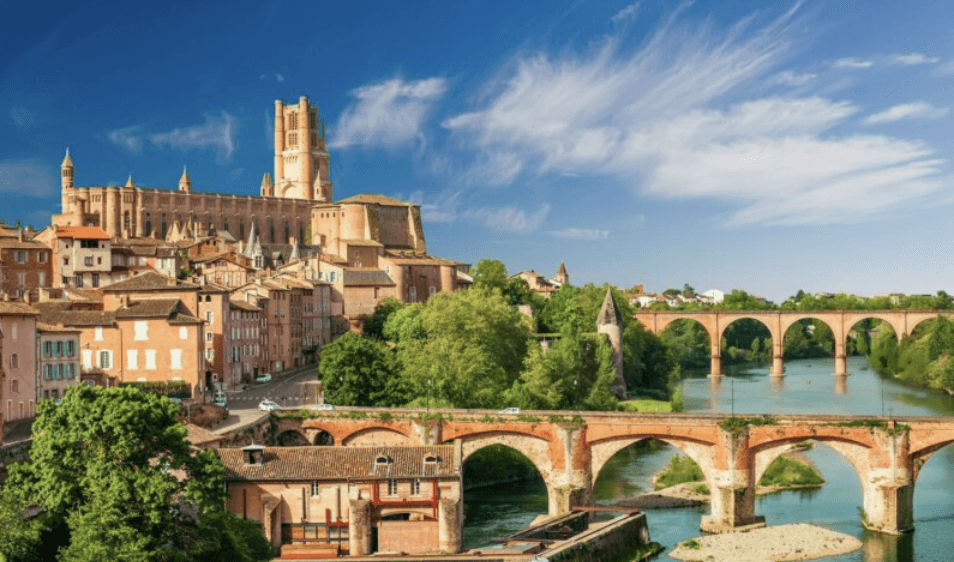 photo de la ville d'Albi en Occitanie