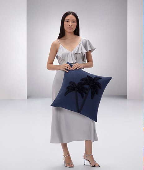 ELAINE SMITH Fashion campaign creative direction by Miami-based stylist Steven Lassalle