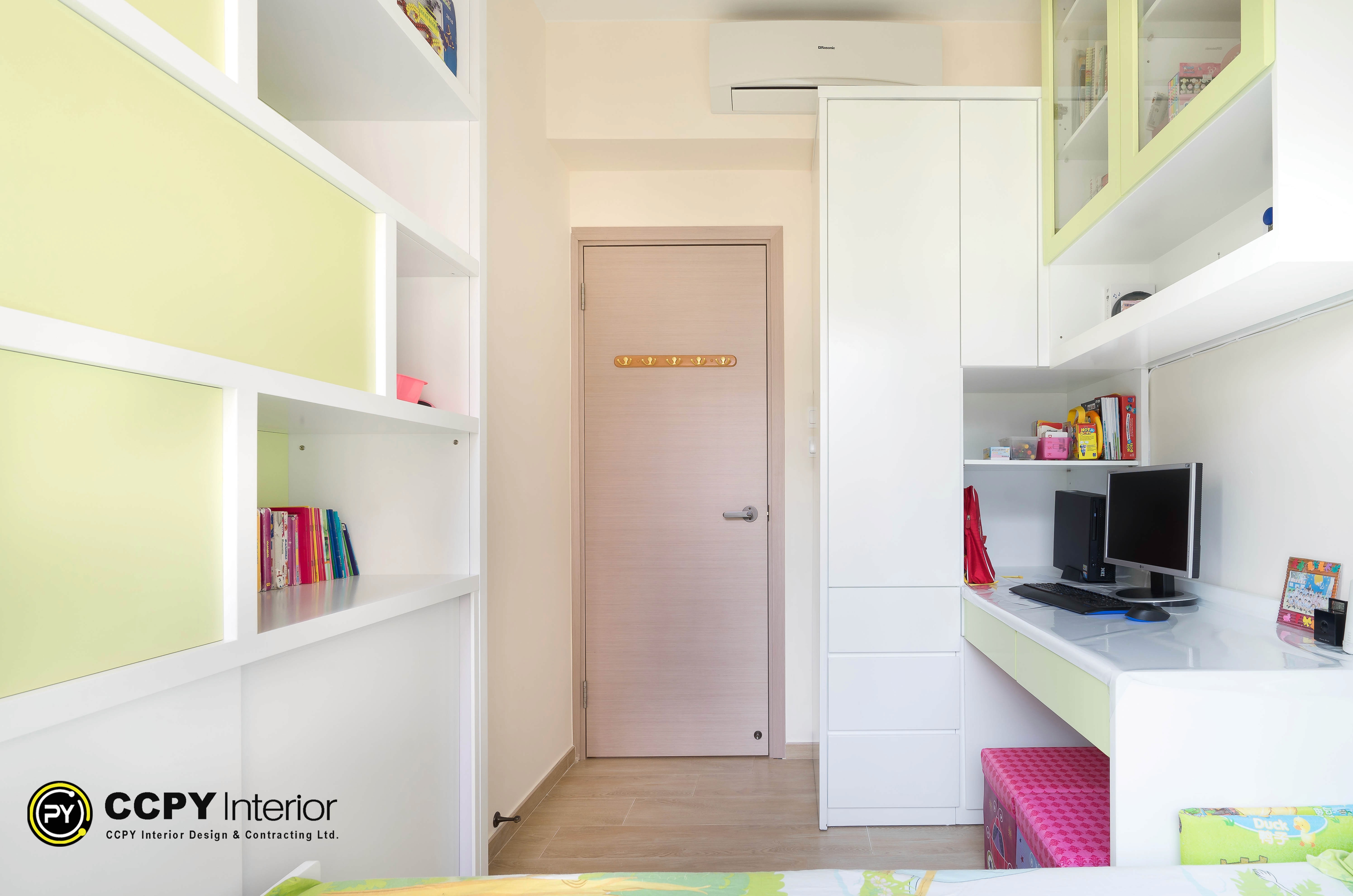 Linear wardrobes and soft tones increase the perceived visual depth of this Castello bedroom corridor and minimalist entryway.