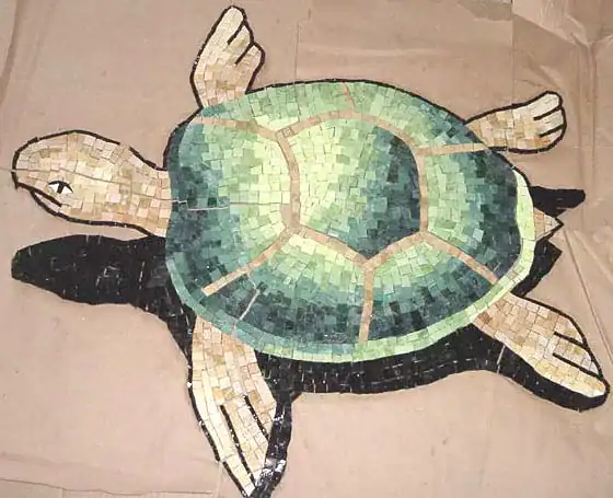 Custom turtle mosaic for pool decoration, vibrant and detailed design.