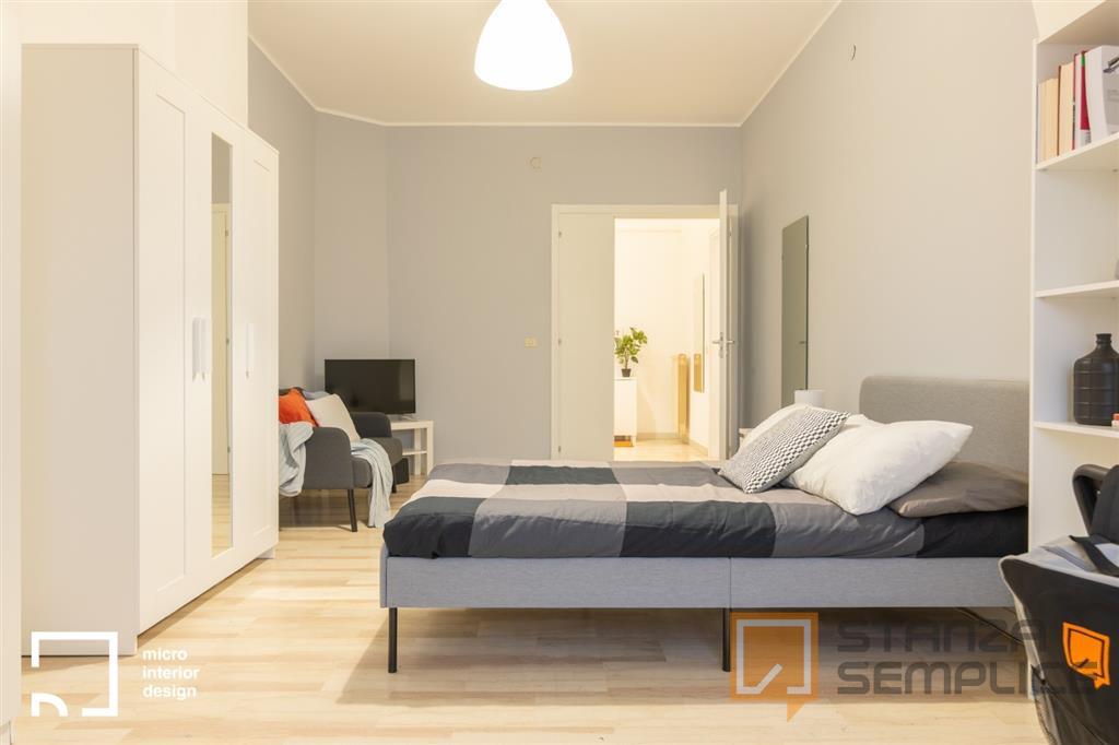 21 sqm room in Via Antonio De Nino, Pescara