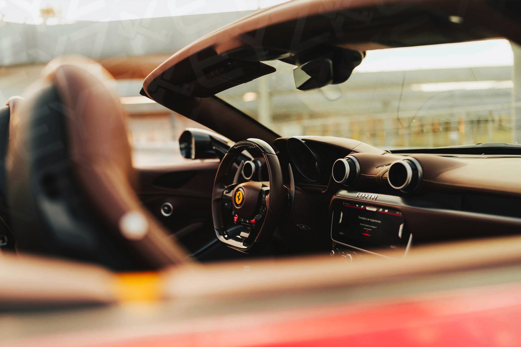 Vue interieur Ferrari Portofino Rouge – Location Supercar à Dubaï | Keyz Rent