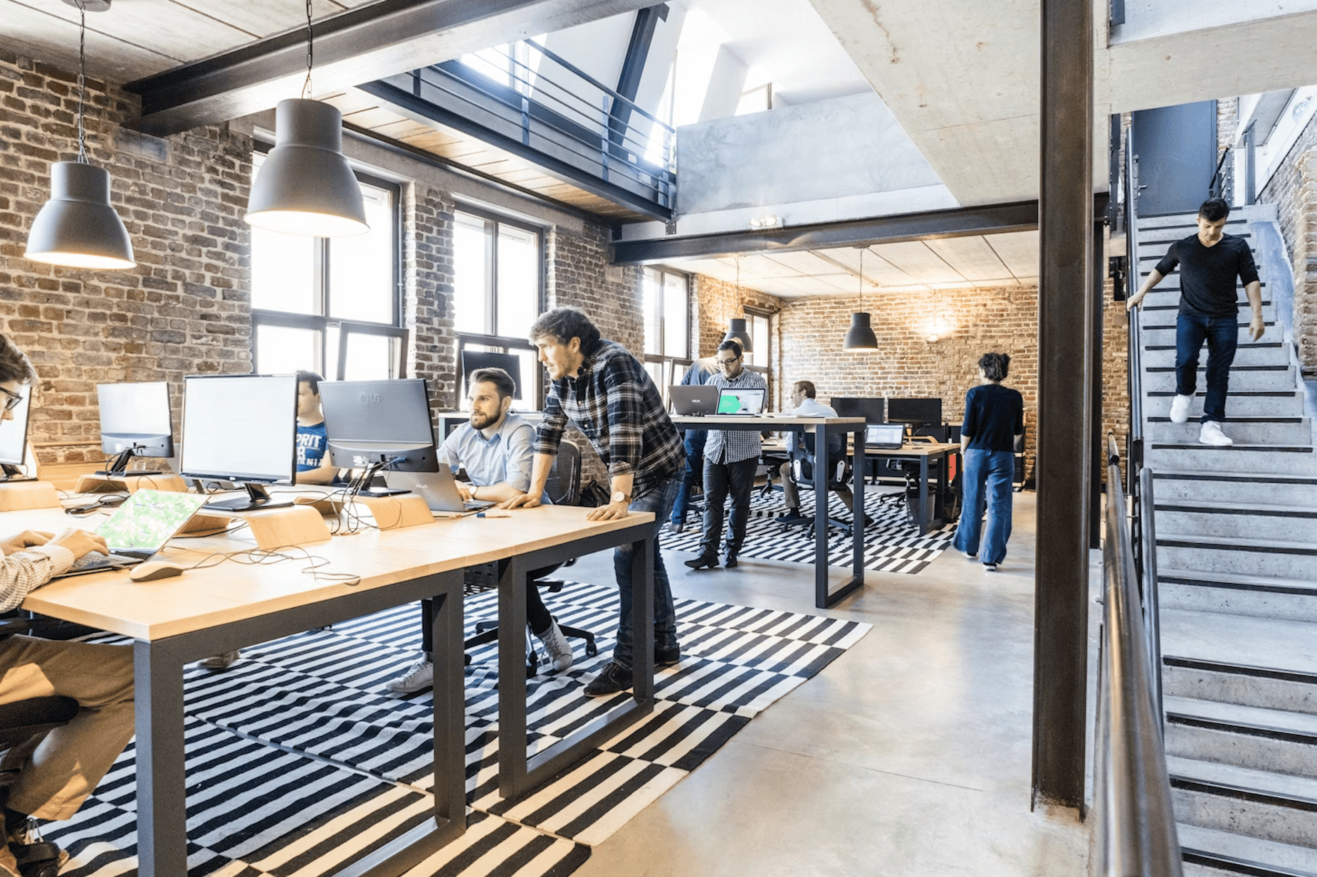 Des bureaux, dynamique et lumineux