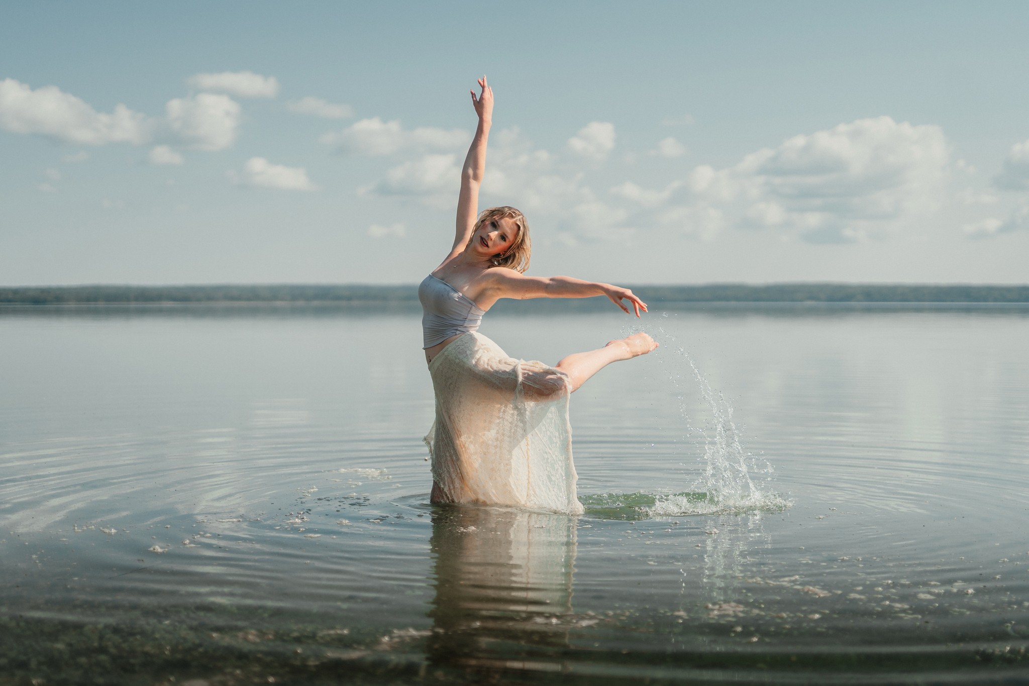 Lifestyle photography Brandon Manitoba candid couple portrait by Trident Studios