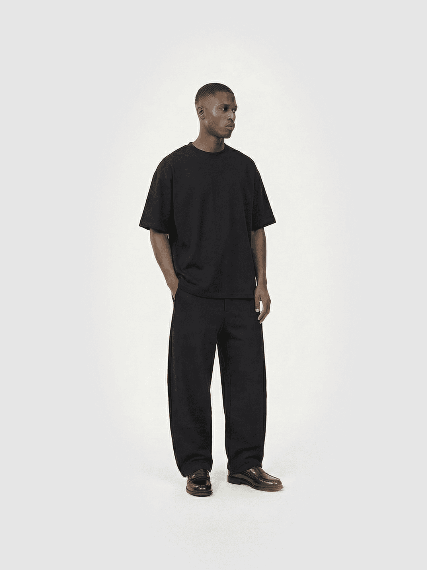 Heavyweight classic crew T-shirt in navy — front view on model.