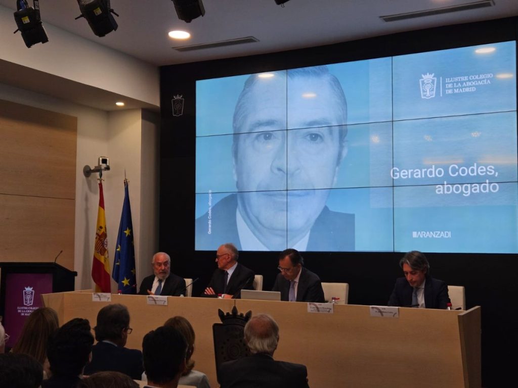 El Secretario de la Junta de Gobierno, José Ignacio Monedero, inaugura en el ICAM el acto de presentación del libro «Gerardo Codes, Abogado»