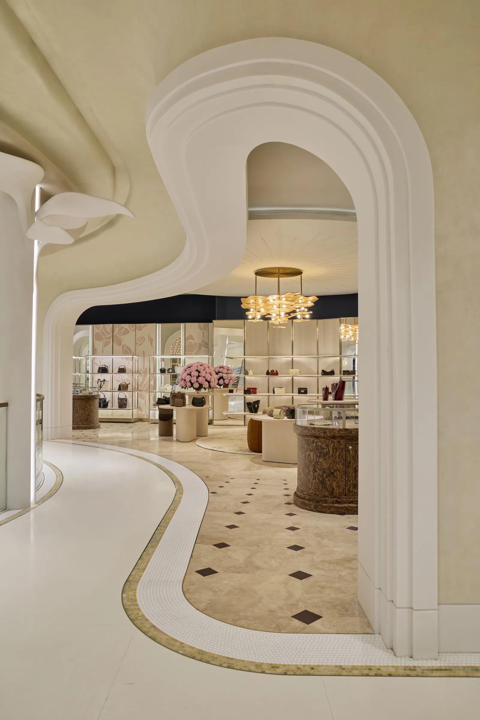 Luxury storefronts and modern retail spaces in Mumbai, highlighting India’s growing high-end fashion market.