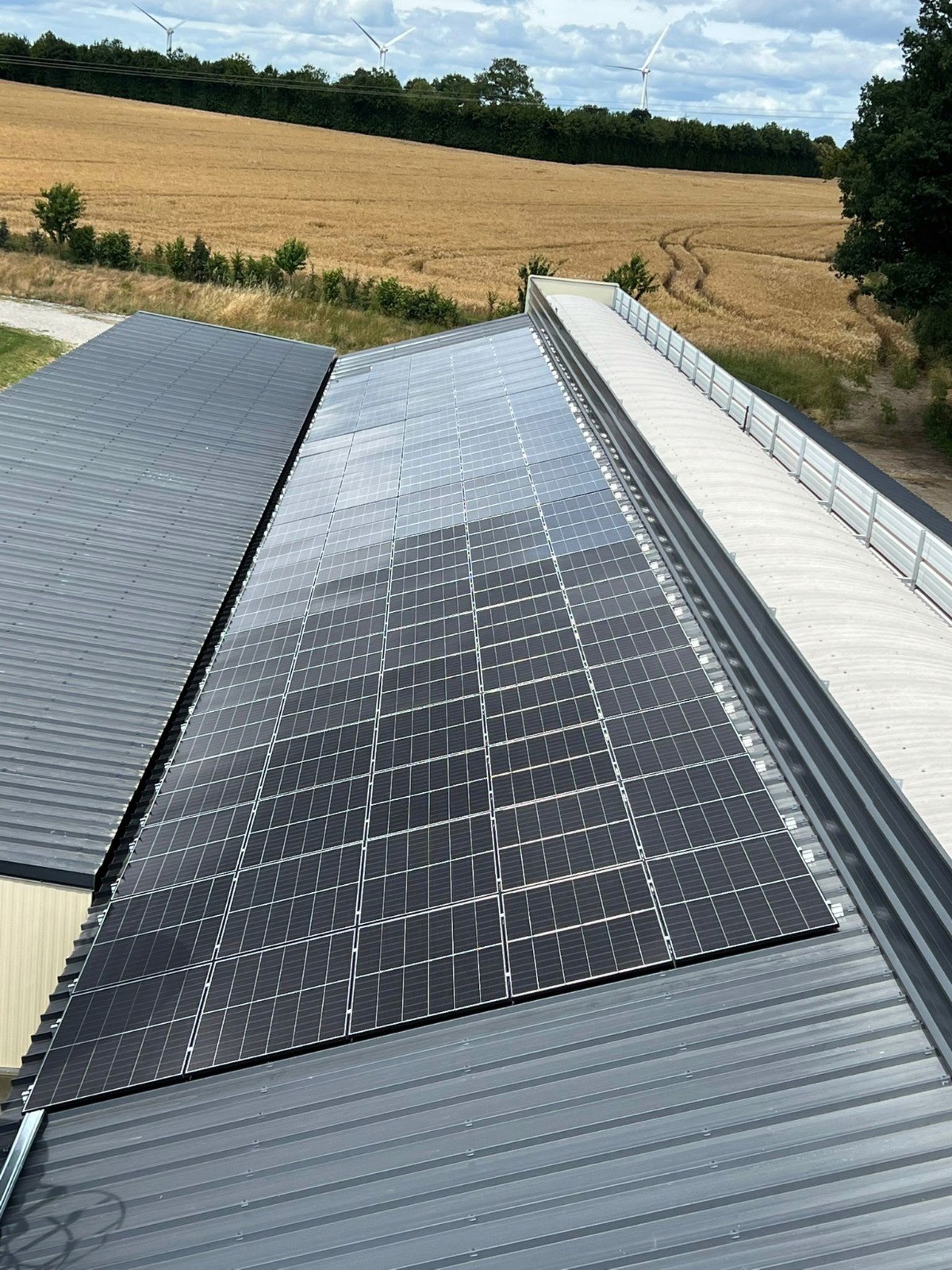 Installation panneaux solaires toiture Nantes