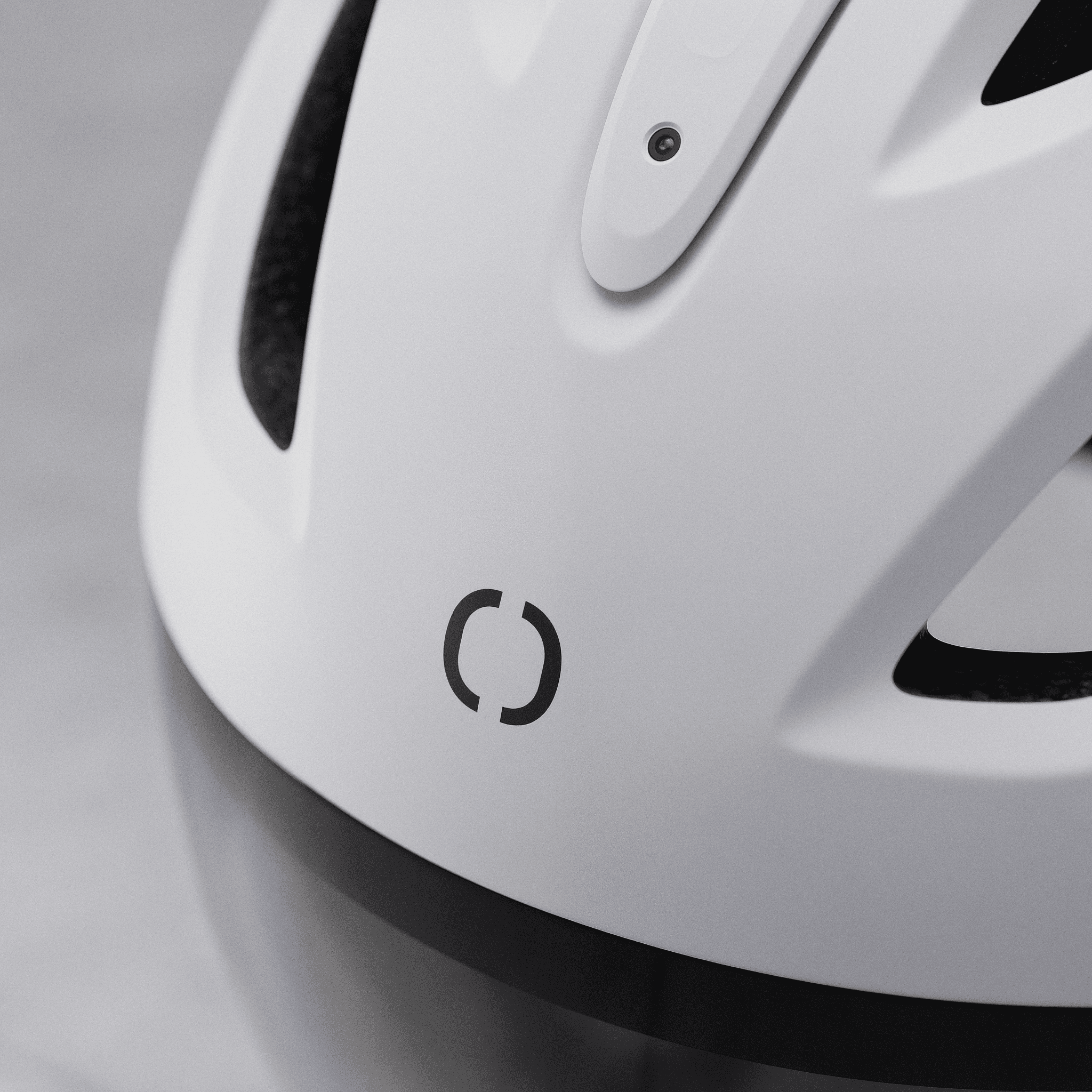 Holoride cycling helmet front logo detail