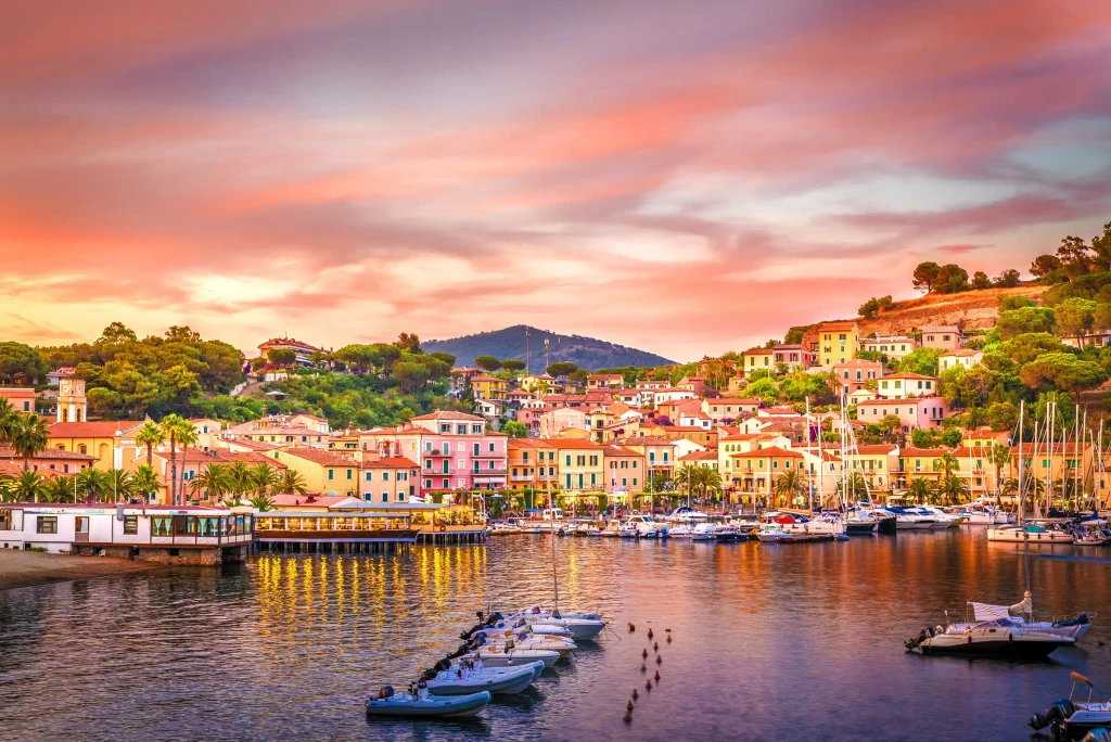 Porto Azzurro på Elba - Sykkelcruise i Toscana | Expa Travel