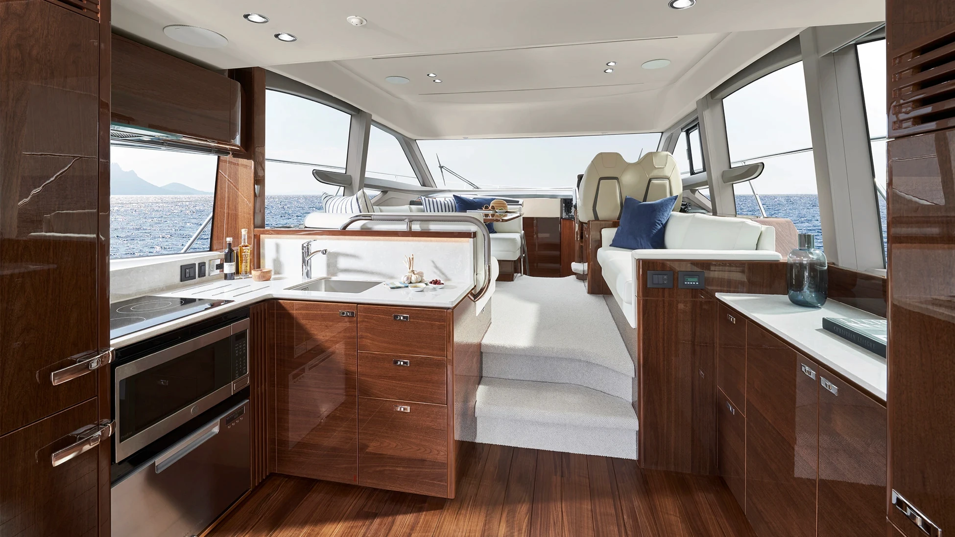 Interior Princess f50