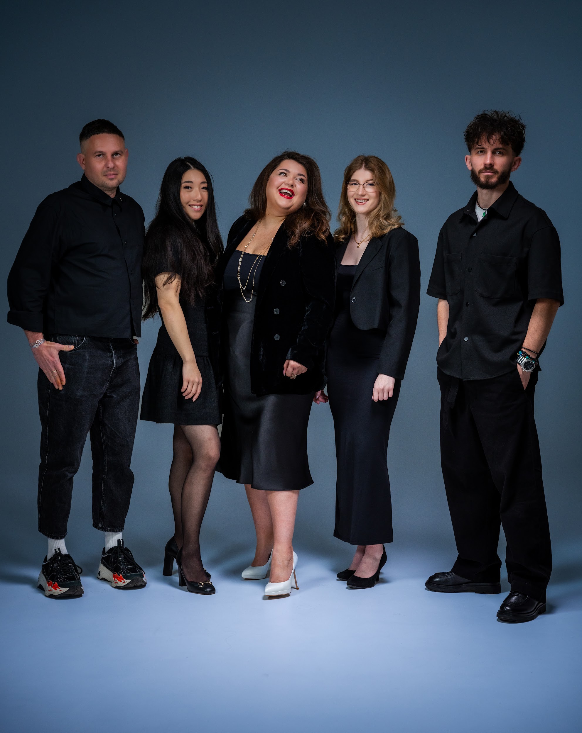 Daria events and wedding team of 5