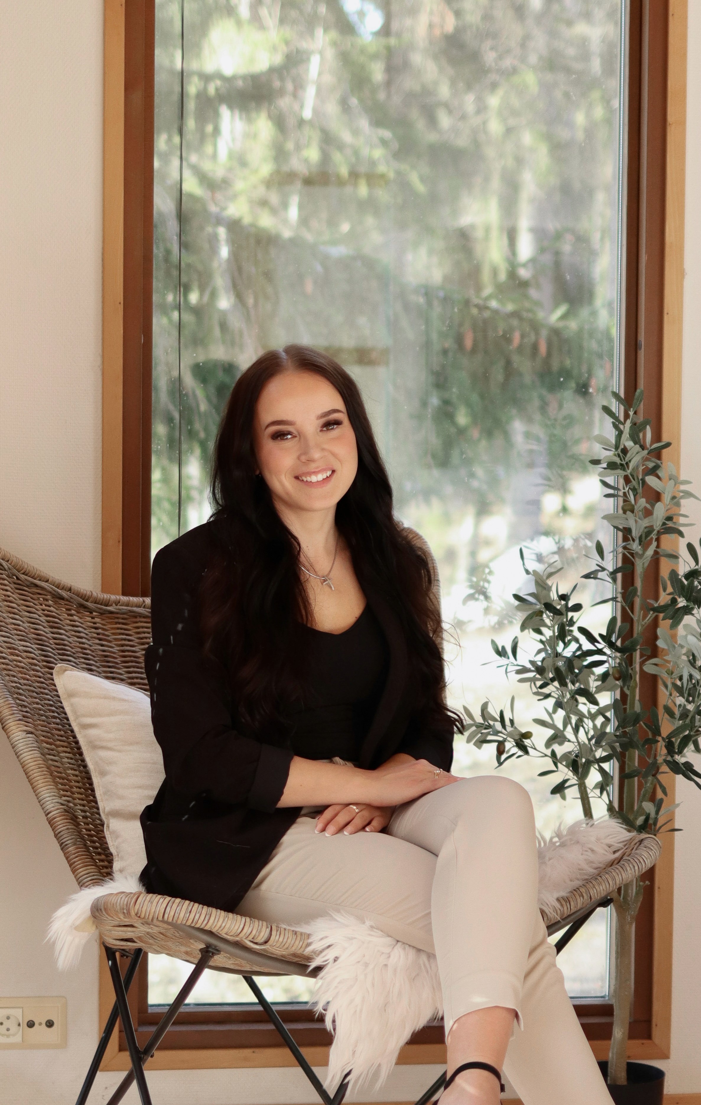 Sisustussuunnittelijan palvelut: tilasuunnittelu, värimaailmat ja kalustevalinnat