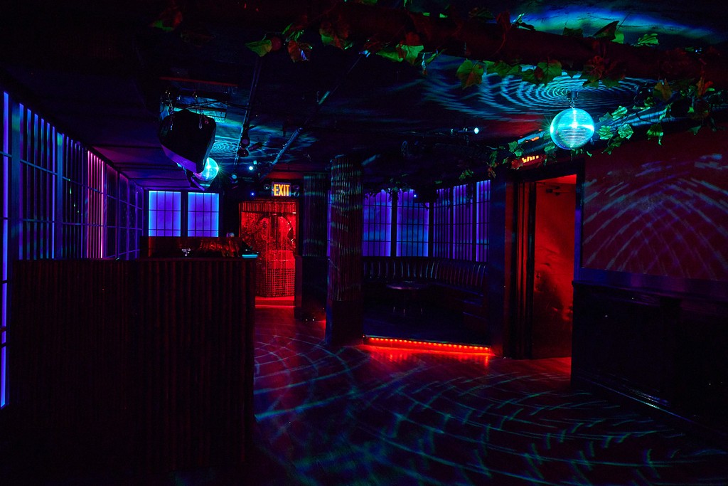 Bar photo 3