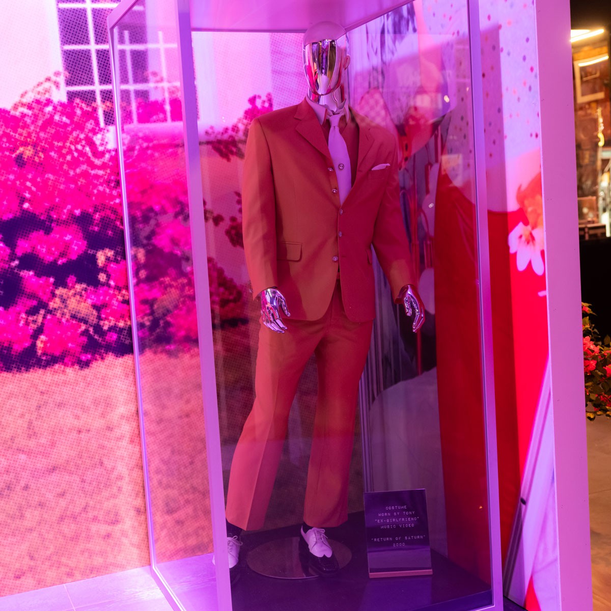 Tony's Ex-Girlfriend video costume