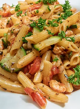 Tanto Auromode's carbonara pasta.