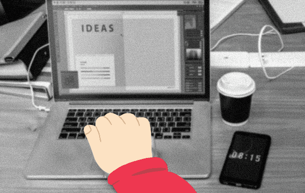 girl using design in a laptop