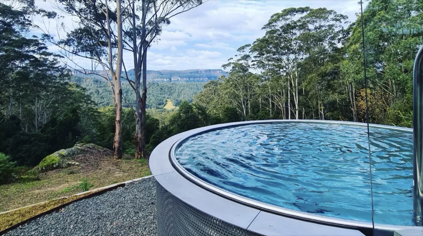 outback plunge pool installation