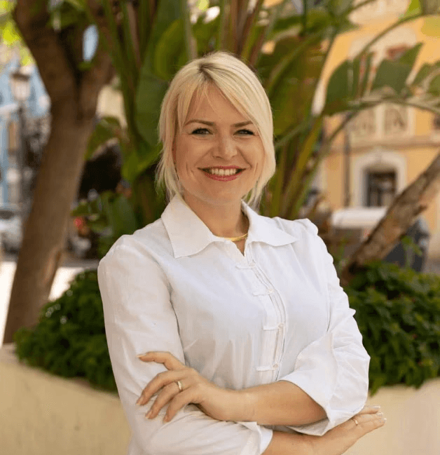 Maria – senior real estate consultant and co-founder at Homely Valencia