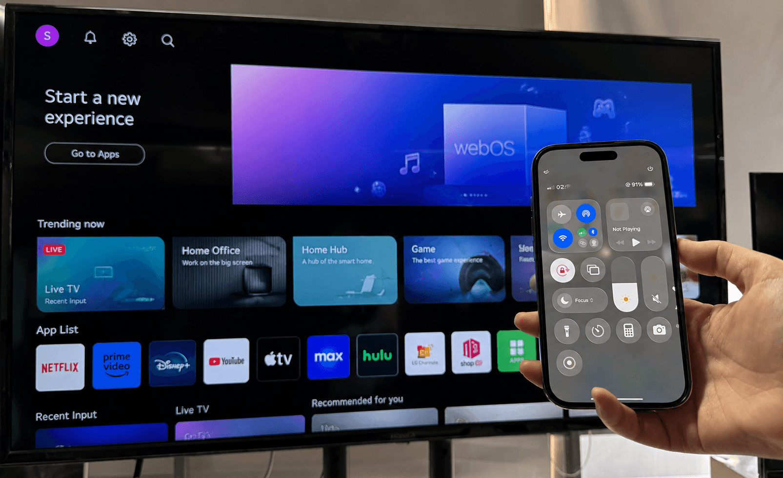 Using AirPlay to cast iPhone screen to supported Android TV