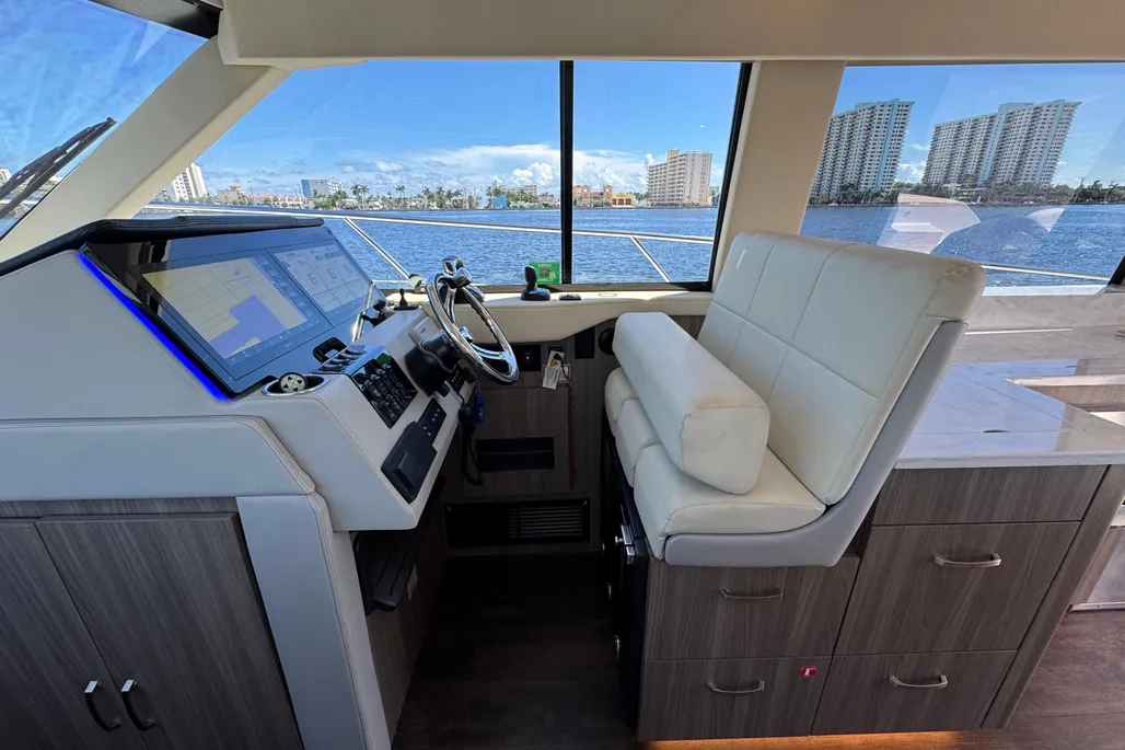 Boat thumbnail 15