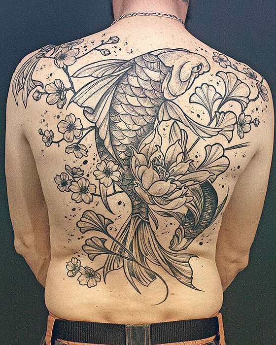 Carpes Koï - Japonais & Asiatique, Animaux, Concept & Sur-mesure par Julien Joolz à Grinoir Tattoo