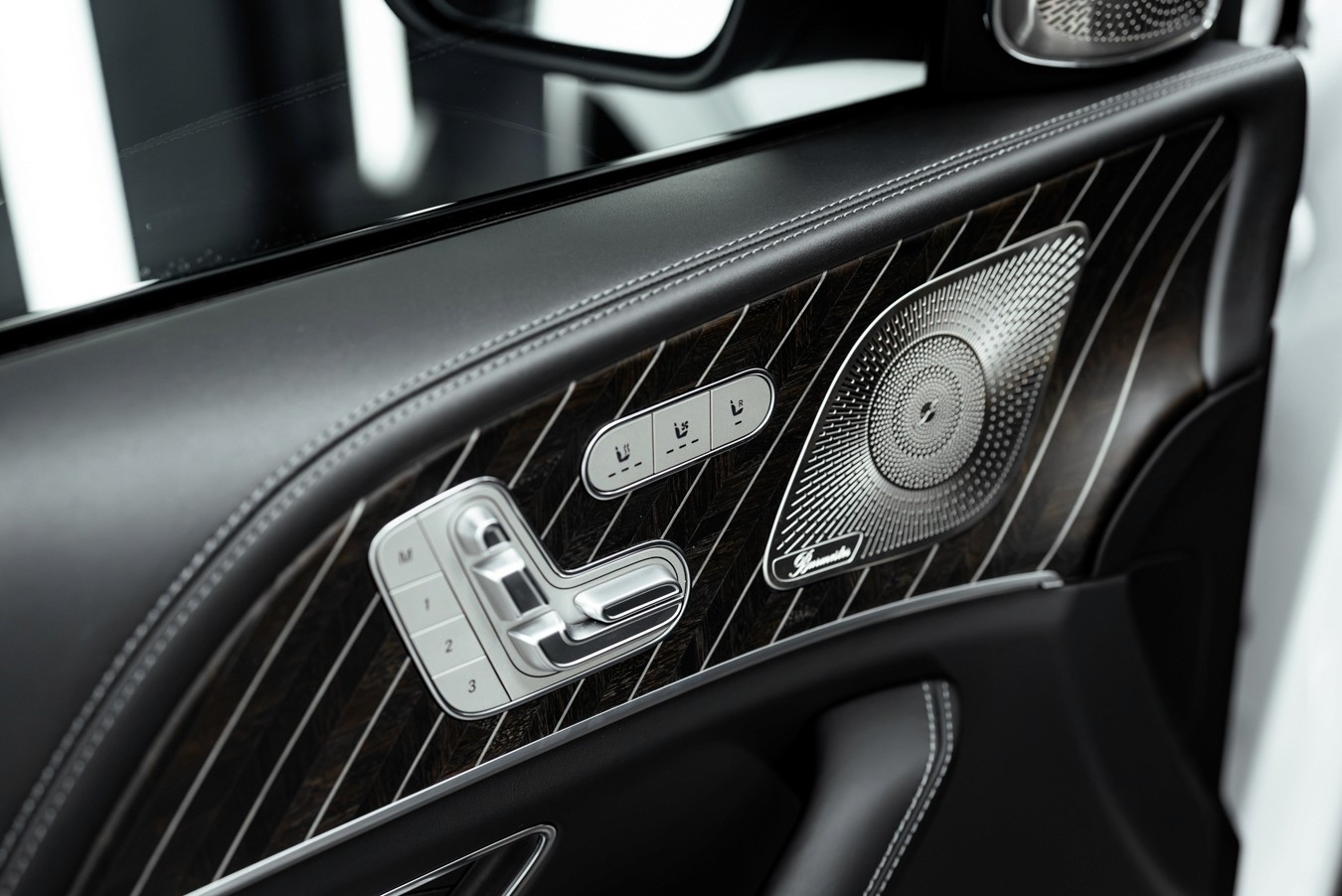 2026 Mercedes-Benz Maybach GLS 600 4MATIC, photo 37