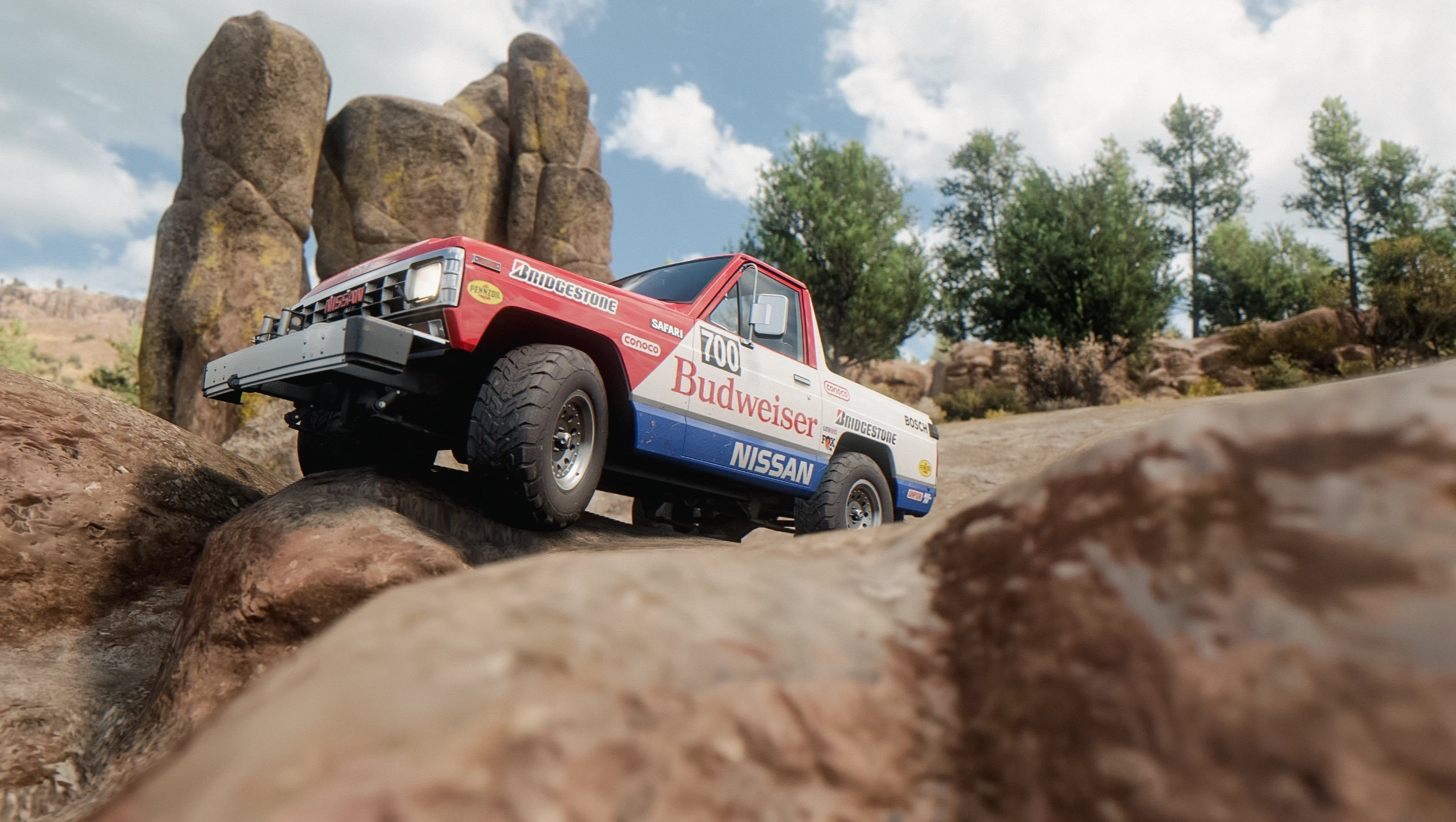 Nissan Safari Turbo 1985 - Budweiser Nissan