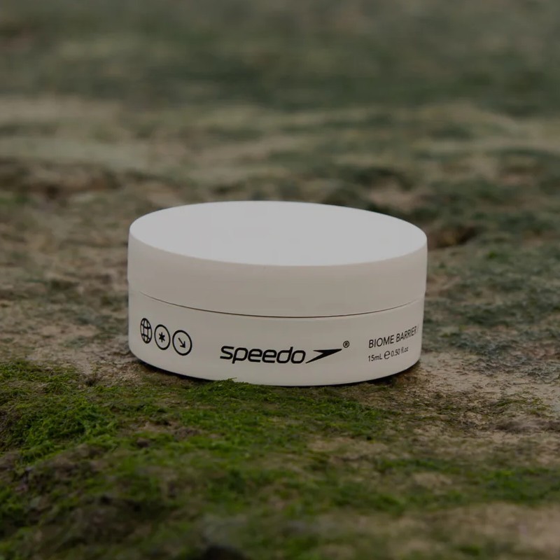 Dulcie Biome Barrier cream created in collaboration with Speedo housed in a white 15ml VIVOMER tub. A high-performance marine-safe packaging solution for advanced skincare formulations.
