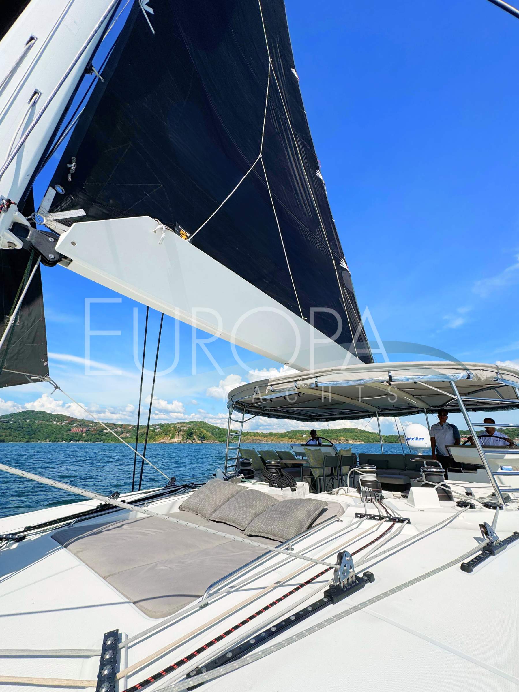 2015 Lagoon 620