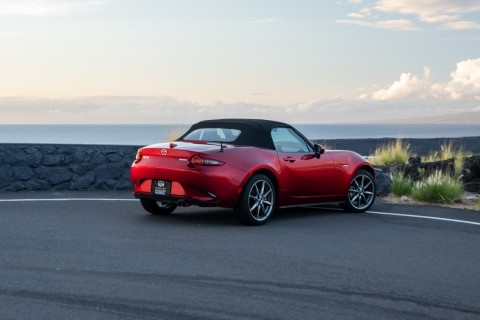 Red Mazda Miata MX-5 Convertible for Rent Big Island Hawaii