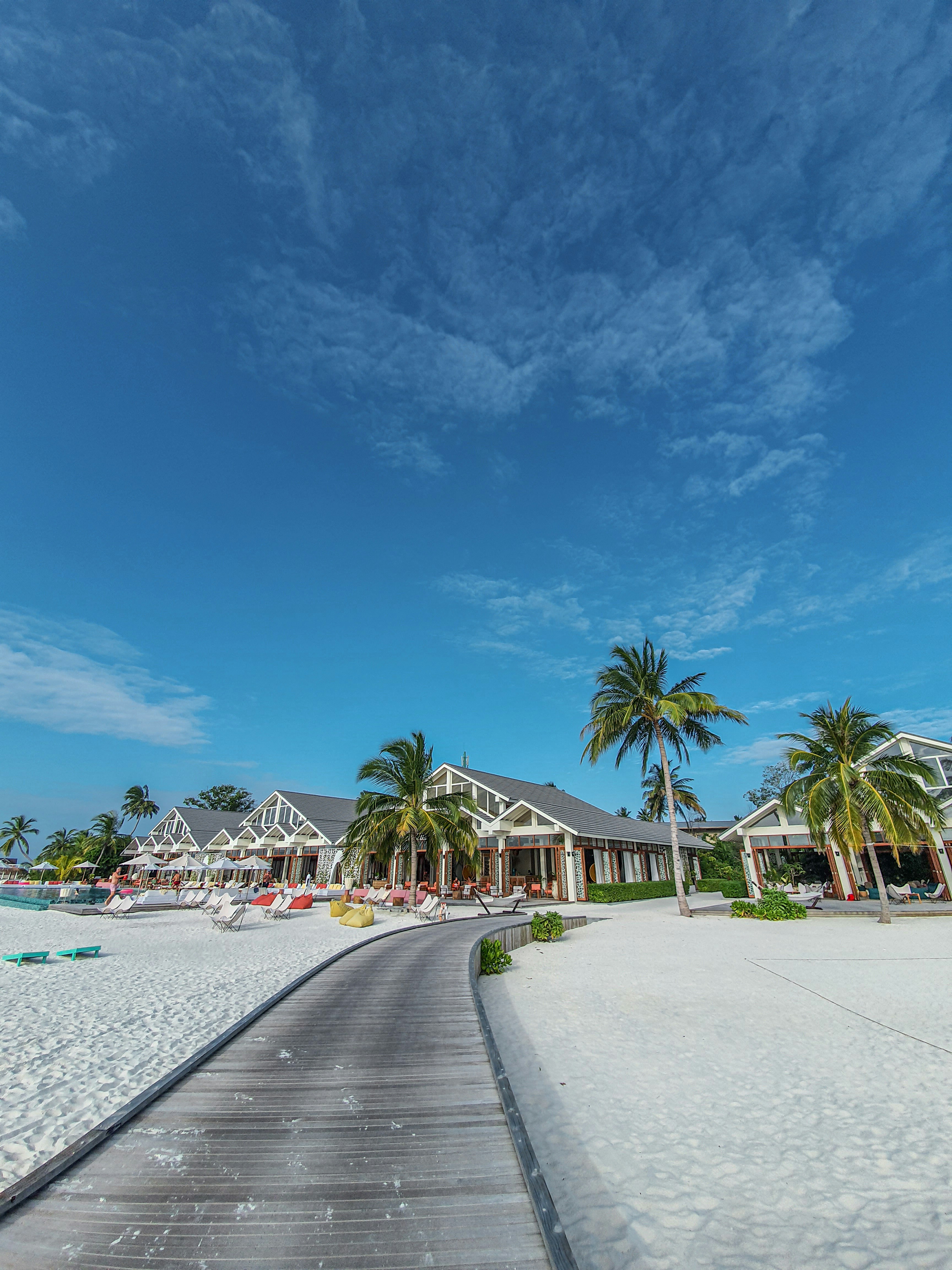 minimalist-living-room-inside-a-mediterranean-villa