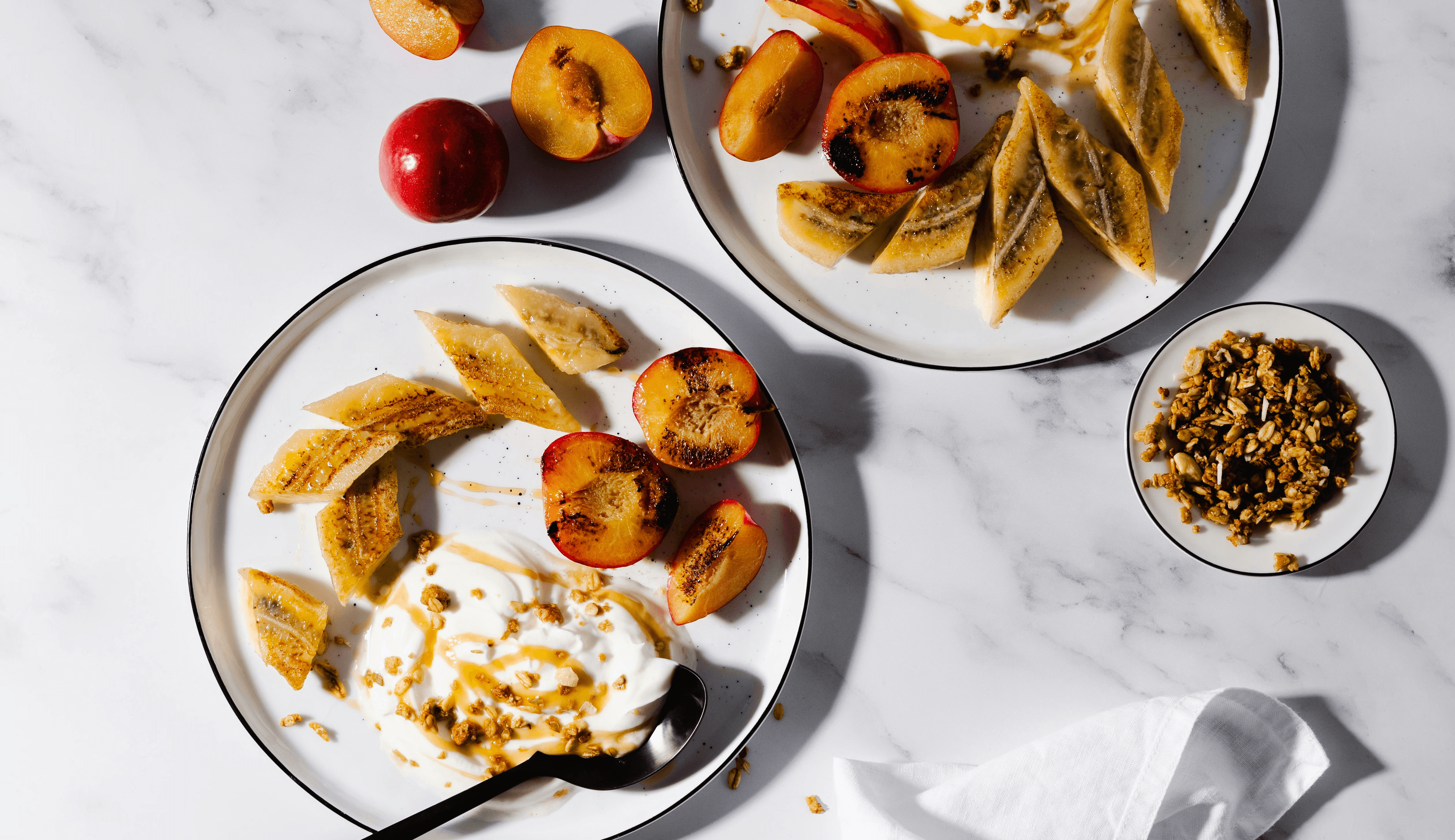 Coach explaining stuff to an athlete