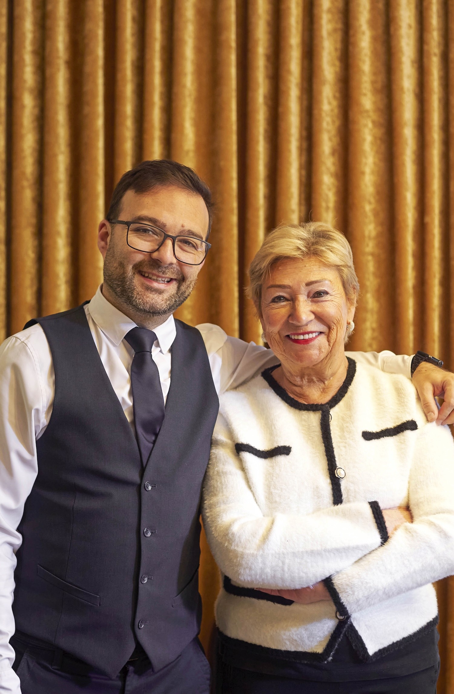 Owners Nico and his mom, the heritage of La Fontanella since 1977