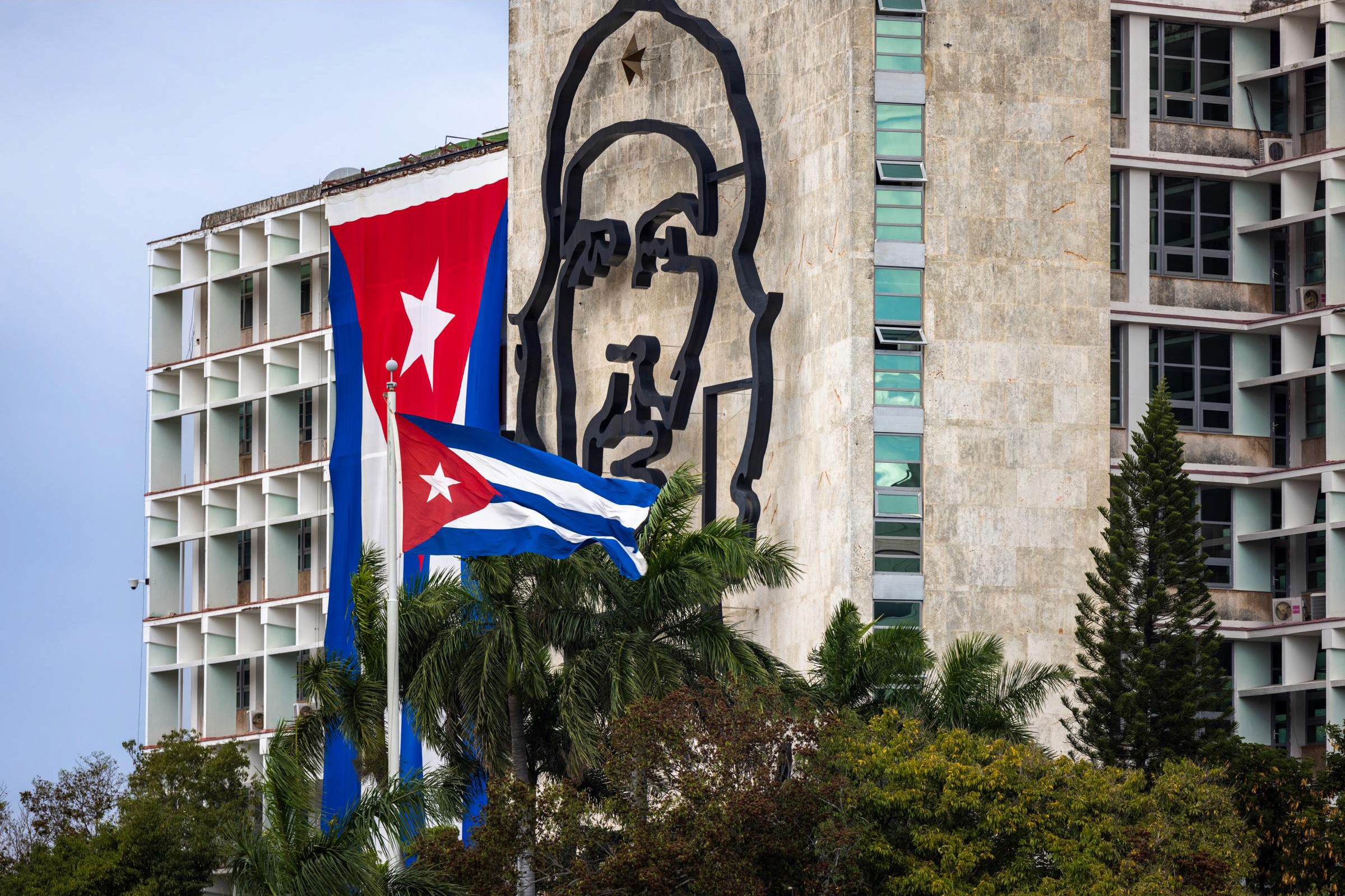 Che Guevera sculpture at the Plaza de la Revolución