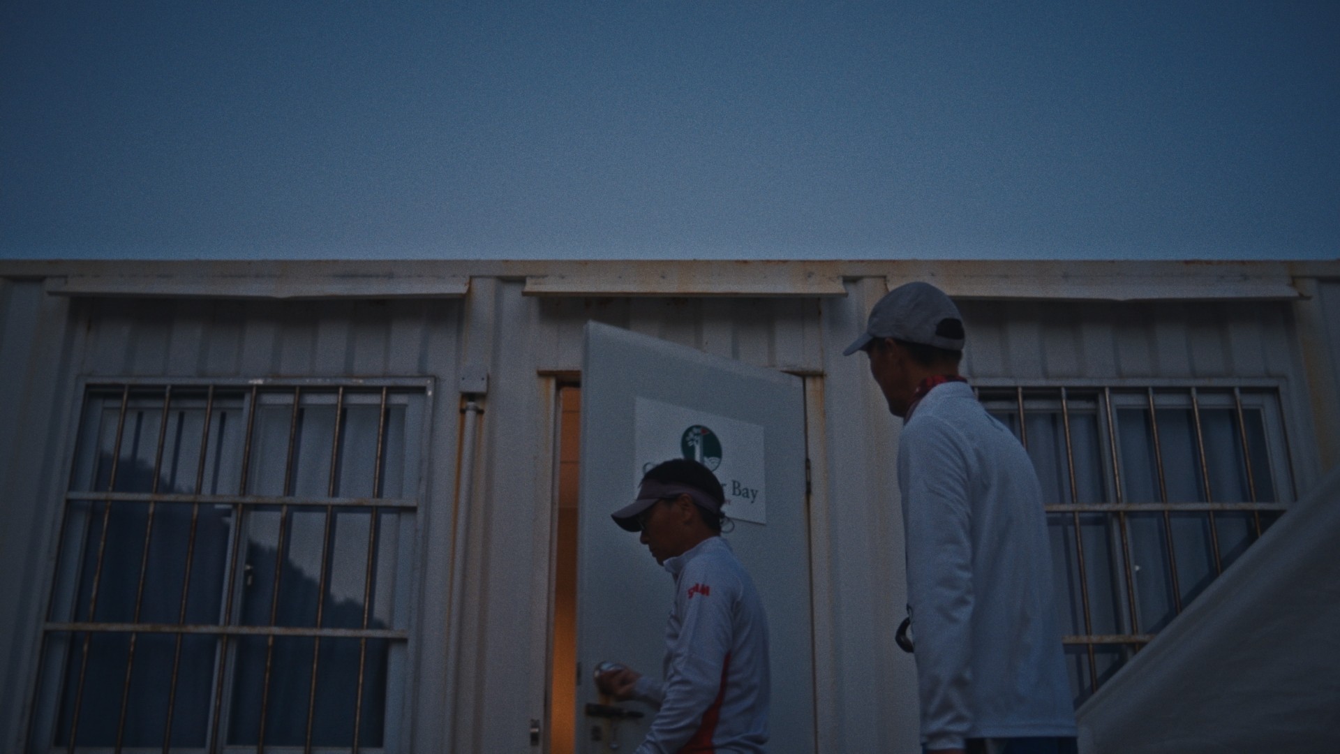 Here comes the alt text