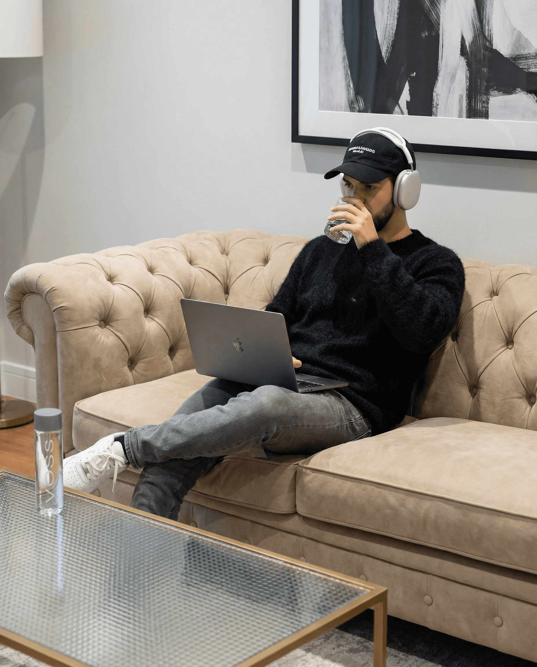 Logos of tools outward, illustrating easy integration with no engineering required.