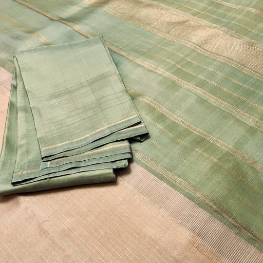 Dark Vanilla and Cardamom Green Kanchivaram Silk Saree