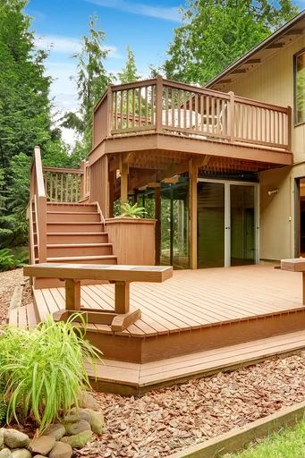 Deck building and remodeling in Greater Seattle