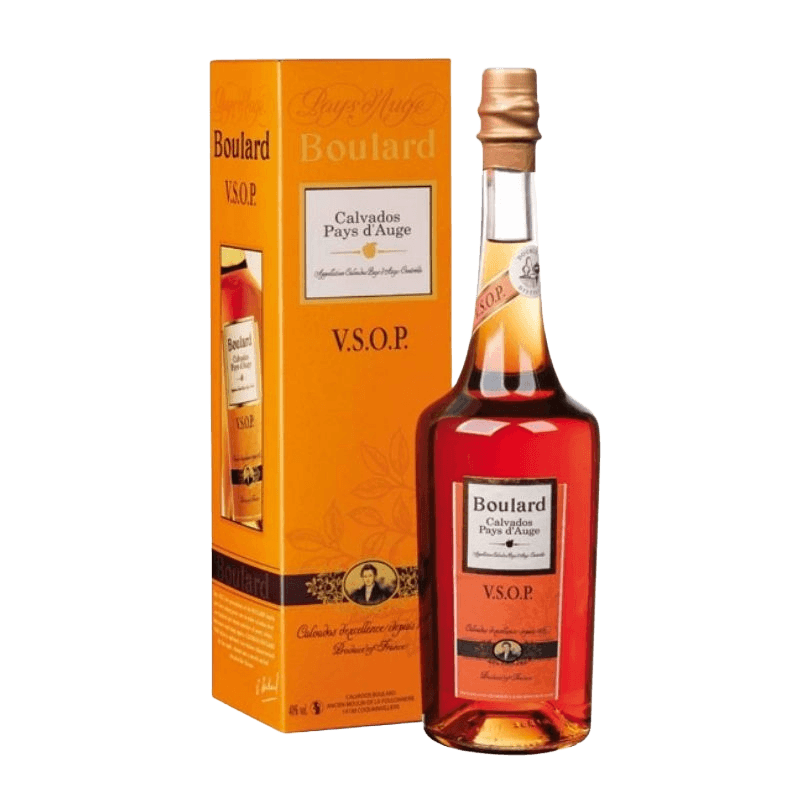 Boulard Calvados VSOP, Calvados Boulard V.S.O.P., Maison Boulard, Calvados Pays d'Auge, French Apple Brandy, VSOP Calvados, Apple Brandy, Premium French Spirits 布拉德 VSOP 蘋果白蘭地、布拉德 V.S.O.P.、布拉德酒莊、法國蘋果白蘭地、卡爾瓦多斯、佩蒂多日產區、諾曼第蘋果白蘭地、水果白蘭地、布拉德官網、布拉德代理、VSOP蘋果烈酒