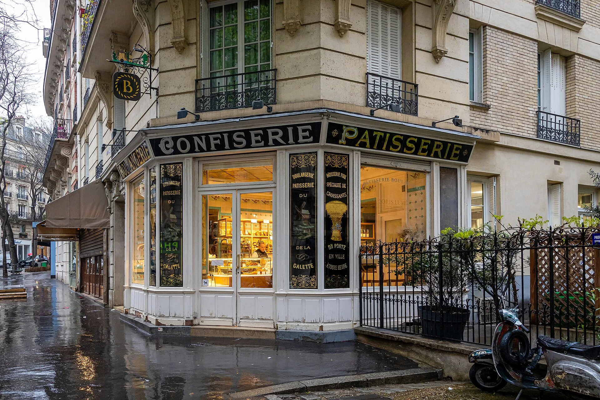 Boris Lumé, 48 rue Caulaincourt, photographié en avril 2022.
