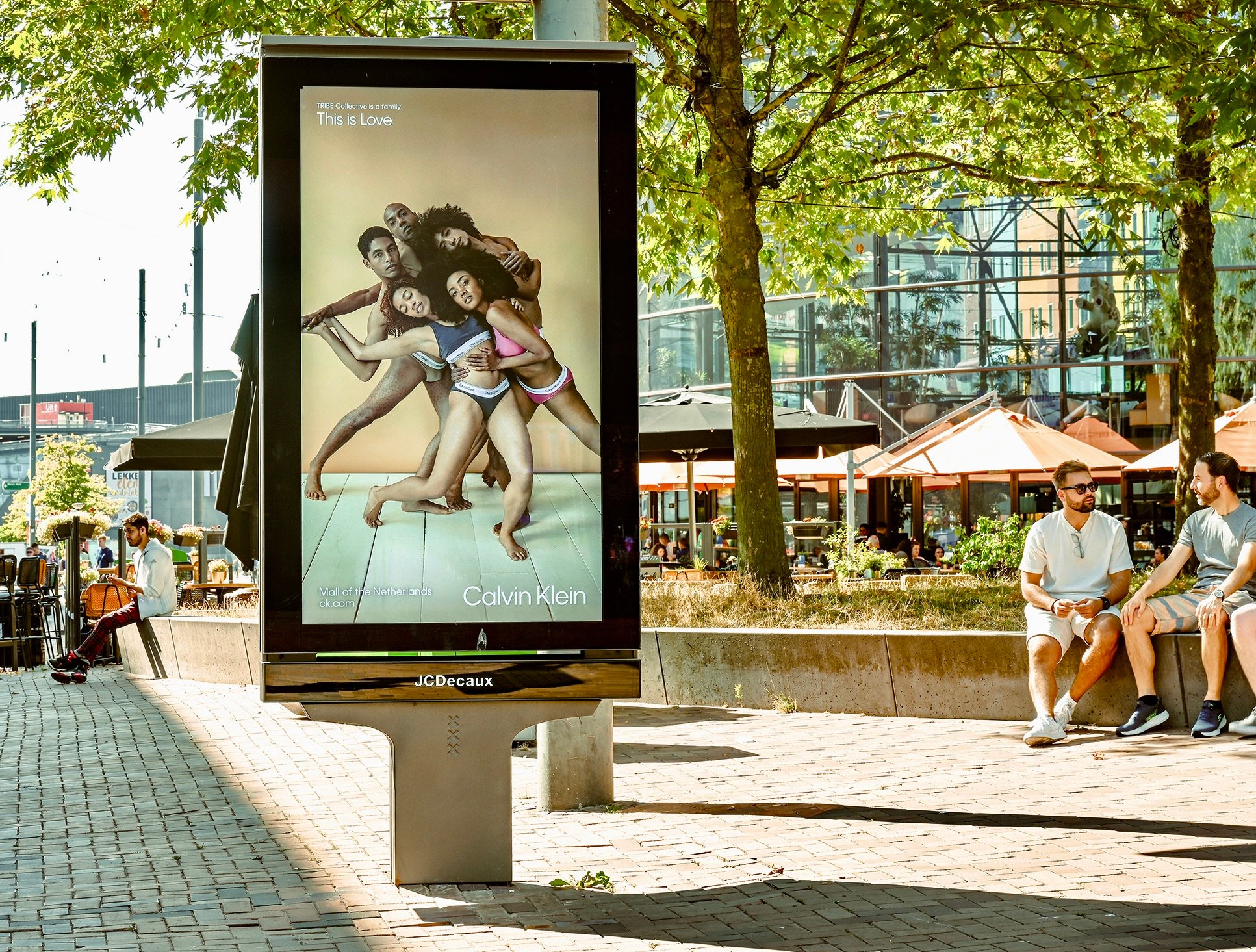 CK Pride- NL - Calvin-Klein-DOOH(4)